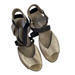 Arche Heeled Peep Toe Silver Sandal with black Ballet cross ankle straps